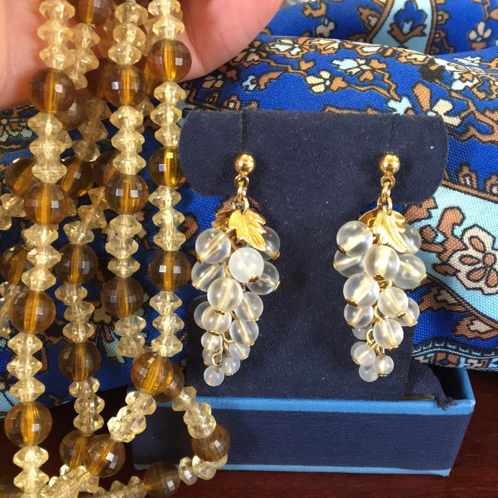 Clear grape AVON earrings & golden brown necklace